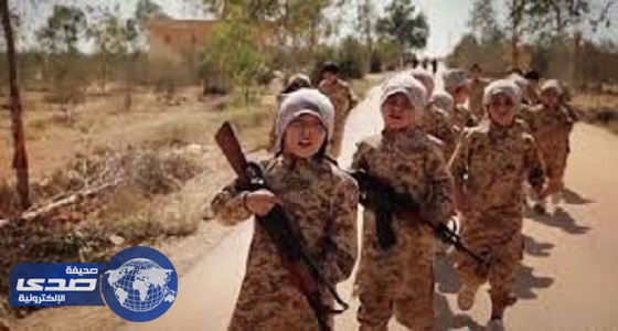 فرنسا تعلن عن مشروع لإدماج أبناء مقاتلي داعش في الحياة المدنية
