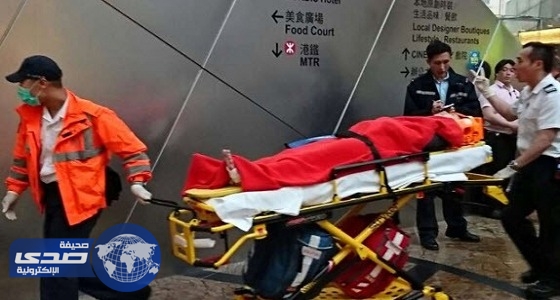 بالفيديو.. إصابة 18 صينيا بسبب عكس سلم كهربائي اتجاهه فجأة