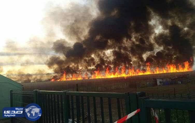 بالصور ..حريق هائل بالقرب من مطار أورلي الدولي في باريس