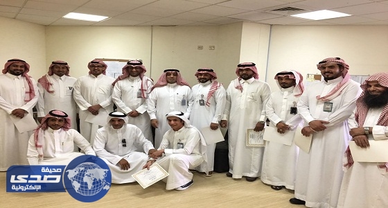 مجمع الأمل يكرم موظفيه المتميزين في التعامل مع المرضى والمراجعين