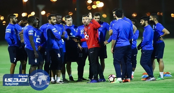 بالصور.. الهلال يختتم تدريباته استعدادا للكلاسيكو