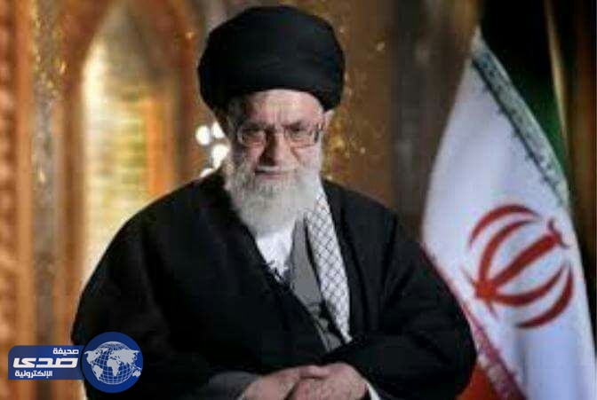 نشطاء تويتر يطقطقون على خامنئي: ليش ما تحج ولو مرة