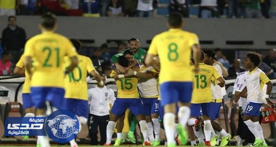 باولينيو يقود البرازيل للفوز علي أوروجواي برباعية