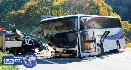 ارتفاع قتلى حادث تحطم حافلة في نيبال إلى 26 شخصًا