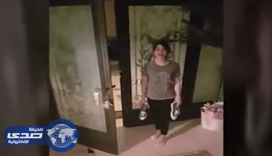 بالفيديو.. لٌجين عٌمران تضع شقيقتها أسيل في موقف مٌحرج