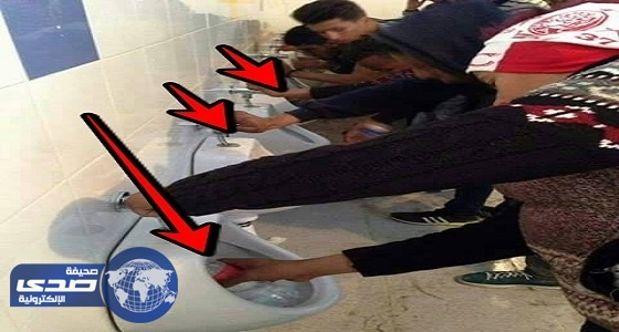 الجماهير تشرب مياه المراحيض في افتتاح ملعب تكلف المليارات بالمغرب