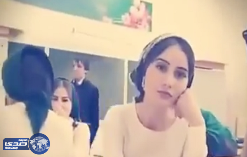 بالفيديو.. طالبات شيشانيات يرتدين الحجاب الإسلامي..ونشطاء يمتدحونهن:جمال طبيعي
