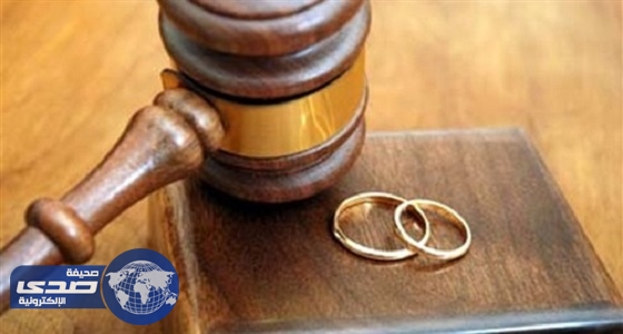 مصرية تطلب الخٌلع لعدم وضع زوجها كريم وعطر أثناء المعاشرة الزوجية