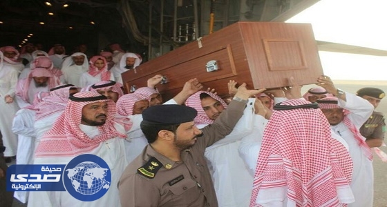 بالصور .. وصول جثمان الشهيد «المالكي» لمطار الملك سعود بالباحة