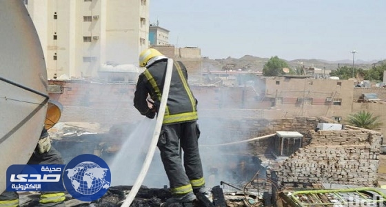 الدفاع المدني يسيطر على حريق في مسجد ومنزل بالمدينة