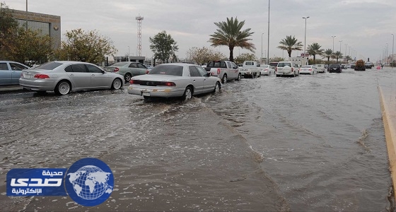 هطول أمطار على محافظة حقل ومراكزها