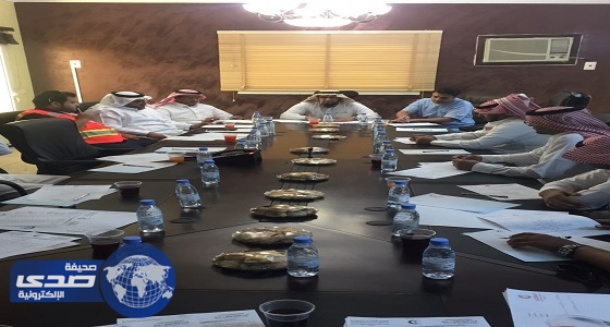 الغامدي يعقد أول اجتماع بعد تكليفه لفرع الهلال الأحمر بالباحة