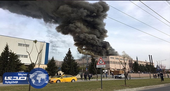 بالصور.. إصابة 29 عاملا في انفجار مصنع غرب تركيا