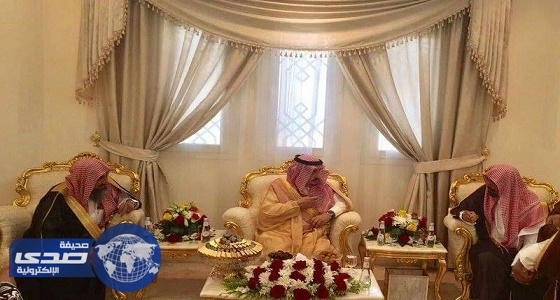 بالصور .. أمير الرياض يلبي دعوة عمدة &#8221; الغنيم &#8221; و يزوره في منزله