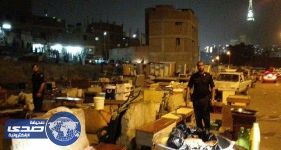 بالصور.. مصادرة أكثر من « 23 » شاحنة للبضائع المقلدة بمكة