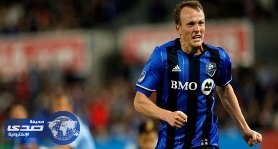 ترامب يتسبب في إيقاف لاعب كرة قدم