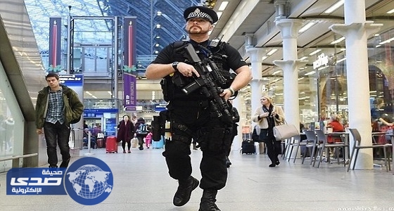 بريطانيا تضبط شابا متهما بالإرهاب حاول مغادرة البلاد