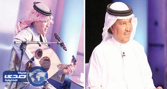 ” عقال ” محمد عبده يثير بهجة جمهور حفلة جدة.. وحزن لوفاة والدة ” سلامة “