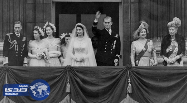 بالفيديو والصور .. لقطات نادرة من حفل زفاف الملكة إليزابيث