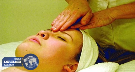 غرفة الرياض تطالب بإنشاء مراكز لتزيين النساء