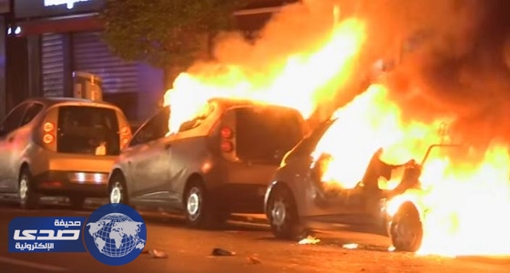 بالفيديو.. حريق في وسط باريس احتجاجا علي نتائج الانتخابات