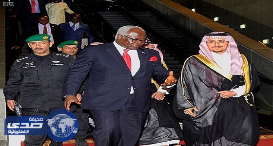 رئيس سيراليون يغادر المملكة