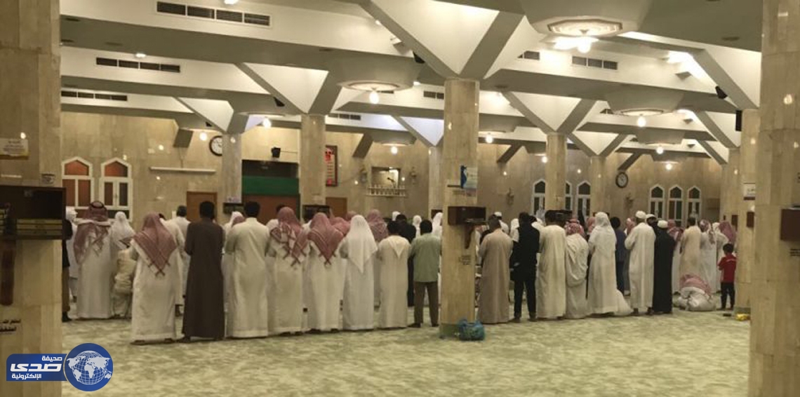 خطيب سعودي يتلو القرآن كاملًا‎ في 3 ليالٍ خلال صلاة التراويح
