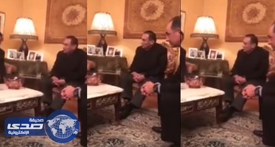 «بالفيديو» الرئيس المصري الأسبق حسني مبارك يستقبل مسؤول كويتي سابق