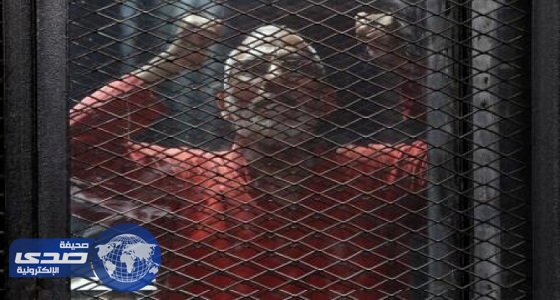 النقض المصرية تلغي أحكاماً بسجن مرشد الإخوان و47 آخرين