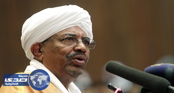 الرئيس السوداني يلتقي وزير الشئون الإسلامية السعودي بالخرطوم