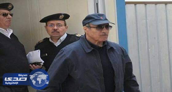 الأمن المصري يشكل فرق بحث لضبط  وزير الداخلية الأسبق