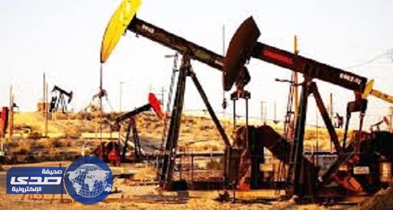 هبوط أسعار النفط متأثرا بزيادة مخزونات الخام الأمريكية
