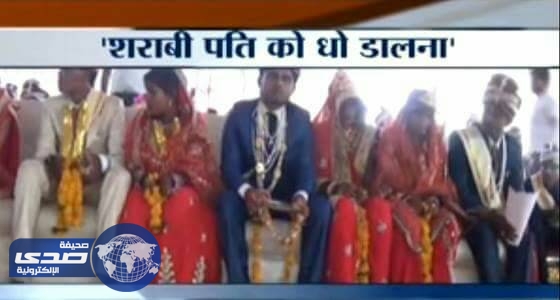 بالفيديو .. وزير هندي يقدم هدية لضرب الزوجات المخمورات
