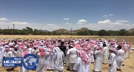 بالصور.. جموع غفيرة تشيع جثمان الشهيد «الشمراني» في بيشة