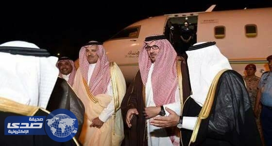 بالفيديو والصور.. أمير المدينة يستقبل نائبه الأمير سعود بالمطار