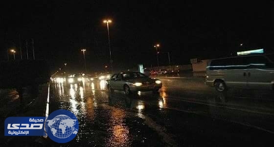 ⁠⁠⁠⁠⁠أمطار رعدية مصحوبة برياح تحد من الرؤية على الرياض
