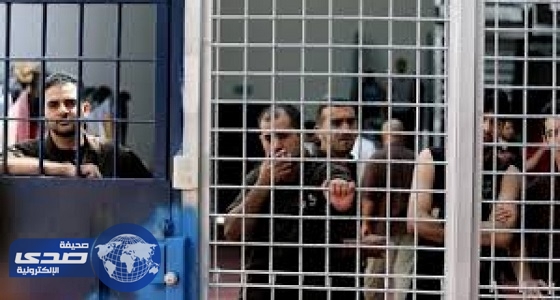 نقل 300 أسير فلسطيني إلى مستشفيات إسرائيلية