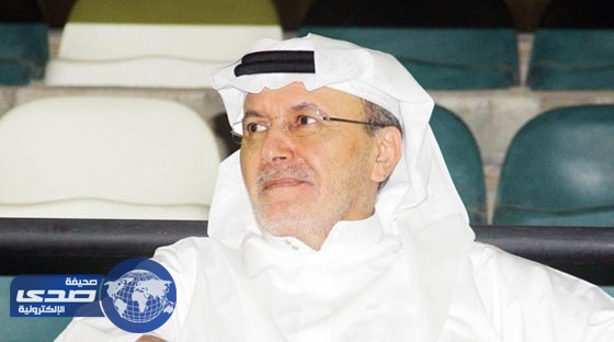 رمز الأهلي يطالب إدارة ناديه والمجلس الشرفي بتحديد مصيرهما‎