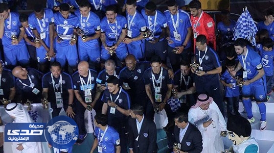 لاعبو الهلال يحتفلون بكأس دوري جميل عبر ” تويتر “