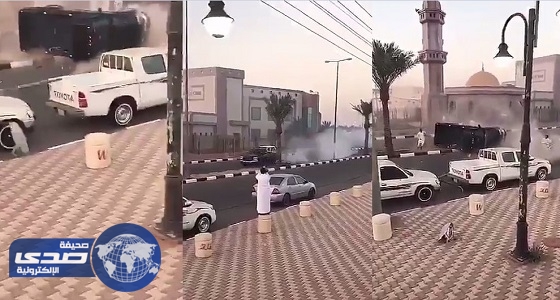 بالفيديو.. انقلاب مروع لسيارة مفحط أول أيام العيد