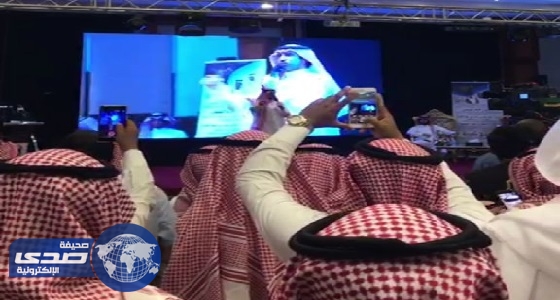 بالفيديو.. تبرع وهمي باسم محمد بن زايد خلال «تفريج كربة» لسجناء الطائف