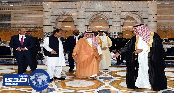 الرئيس الباكستاني يشيد بجهود خادم الحرمين في خدمة الإسلام والمسلمين