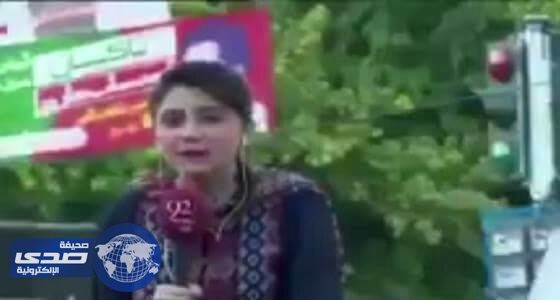 بالفيديو.. مذيعة باكستانية تتوفى على الهواء مباشرة