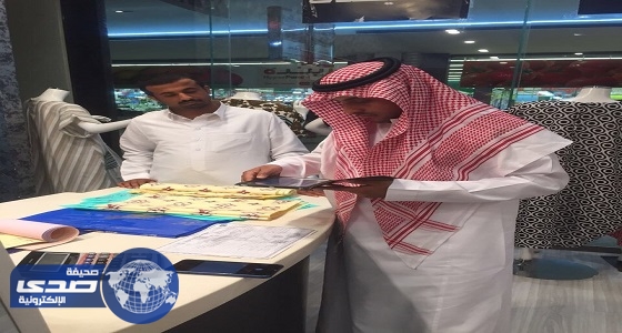 بالصور.. ضبط مخالفات تطوين ومخابيء سرية لصاينة الجوالات في الرياض