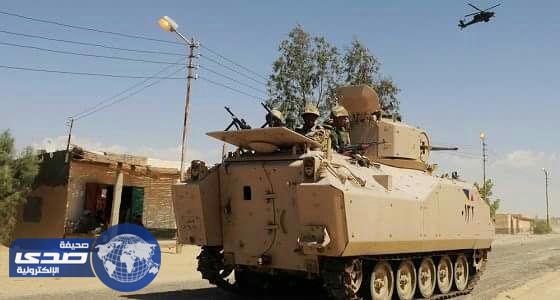 بالفيديو.. الجيش المصري يحبط محاولة اختراق للحدود الغربية ويدمر 12 سيارة محملة بالأسلحة