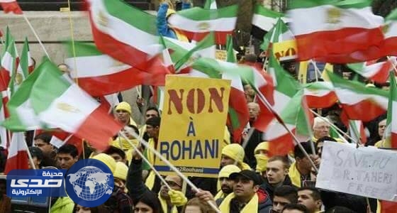 تجمع حاشد للجالية الايرانية في فرنسا