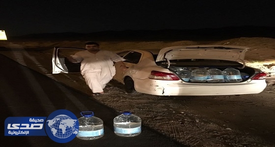 بالصور.. بلدية الشوقية تصادر عبوات مياه زمزم غير صالحة