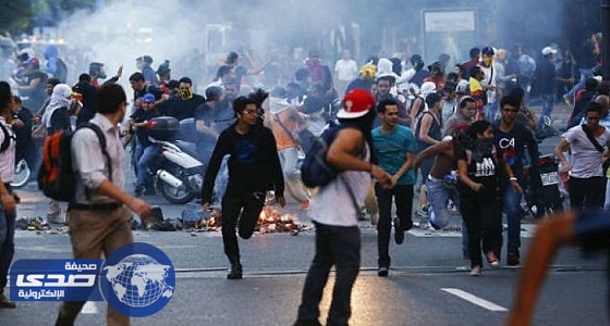 إصابة 100 شخص في مظاهرات مناهضة للحكومة في فنزويلا