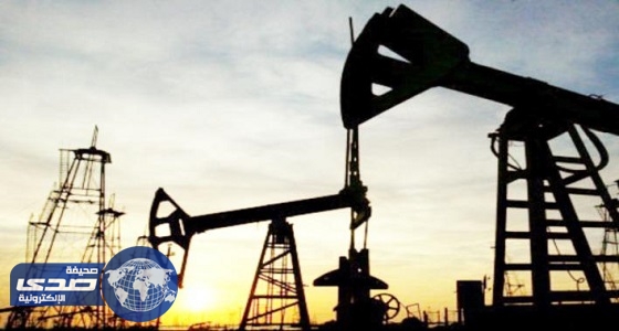 أسعار النفط تهبط متأثرة بزيادة مخزونات الخام الأمريكية