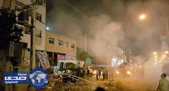 بالفيديو والصور.. انفجارا ضخما يهز مدينة شيراز بإيران